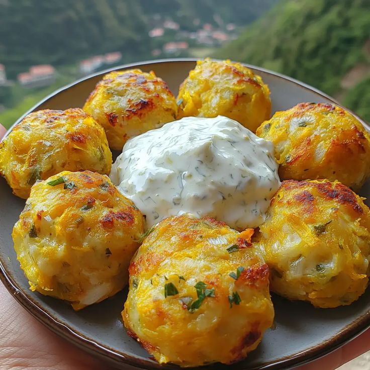 CHEESY VEGETABLE FRITTERS